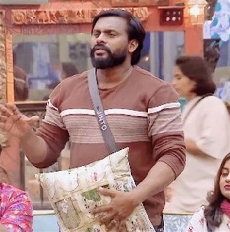 Jinto BodyCraft (Bigg Boss Malayalam Season 6) Height, Age, .